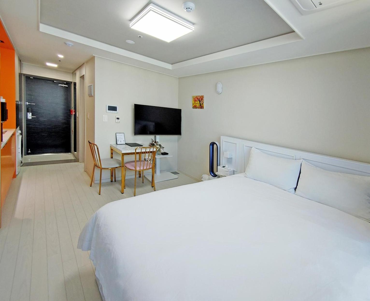 Daegu Star B&B Dsr Hotel Lily Guestroom Eksteriør bilde