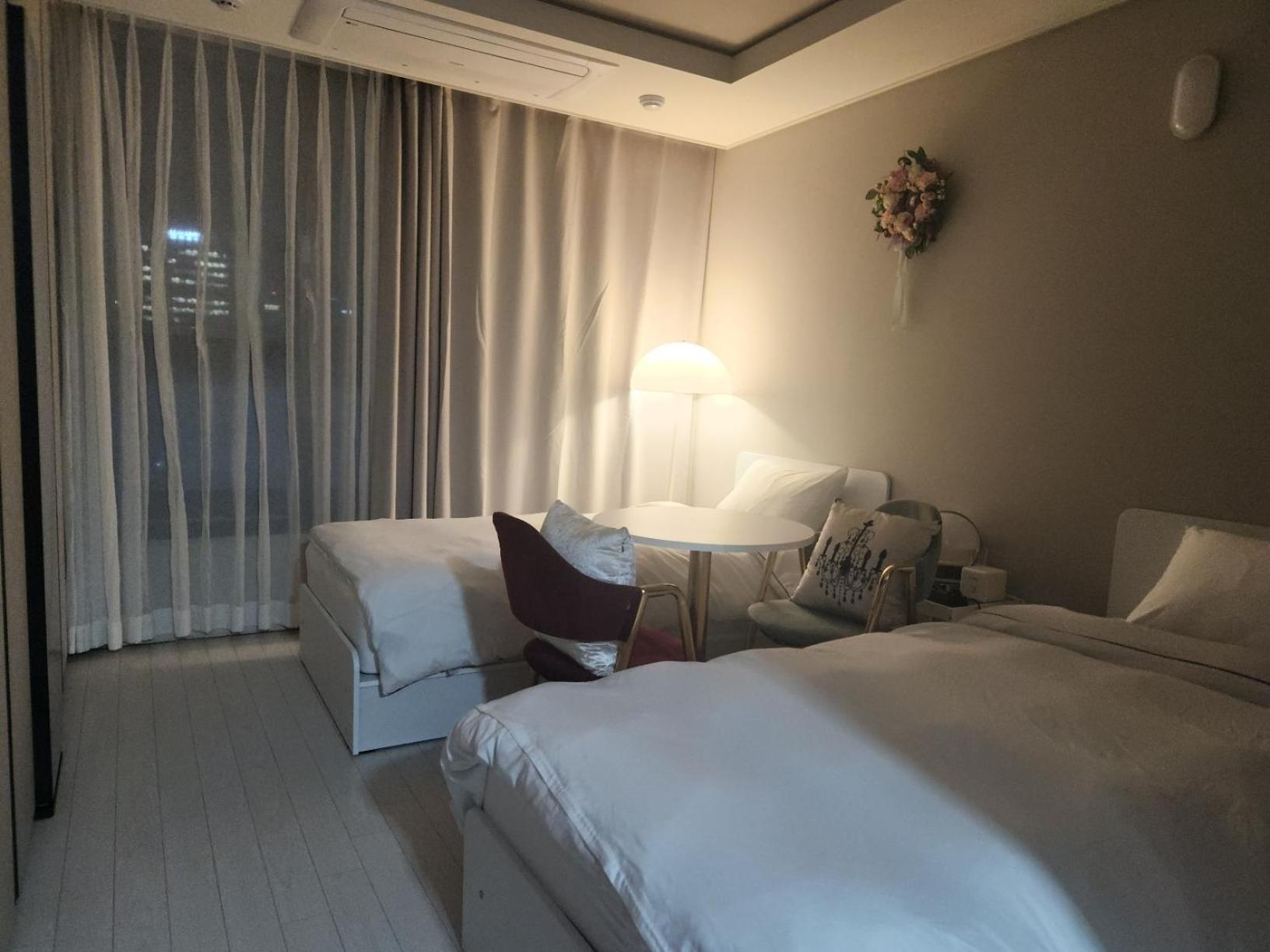 Daegu Star B&B Dsr Hotel Lily Guestroom Eksteriør bilde