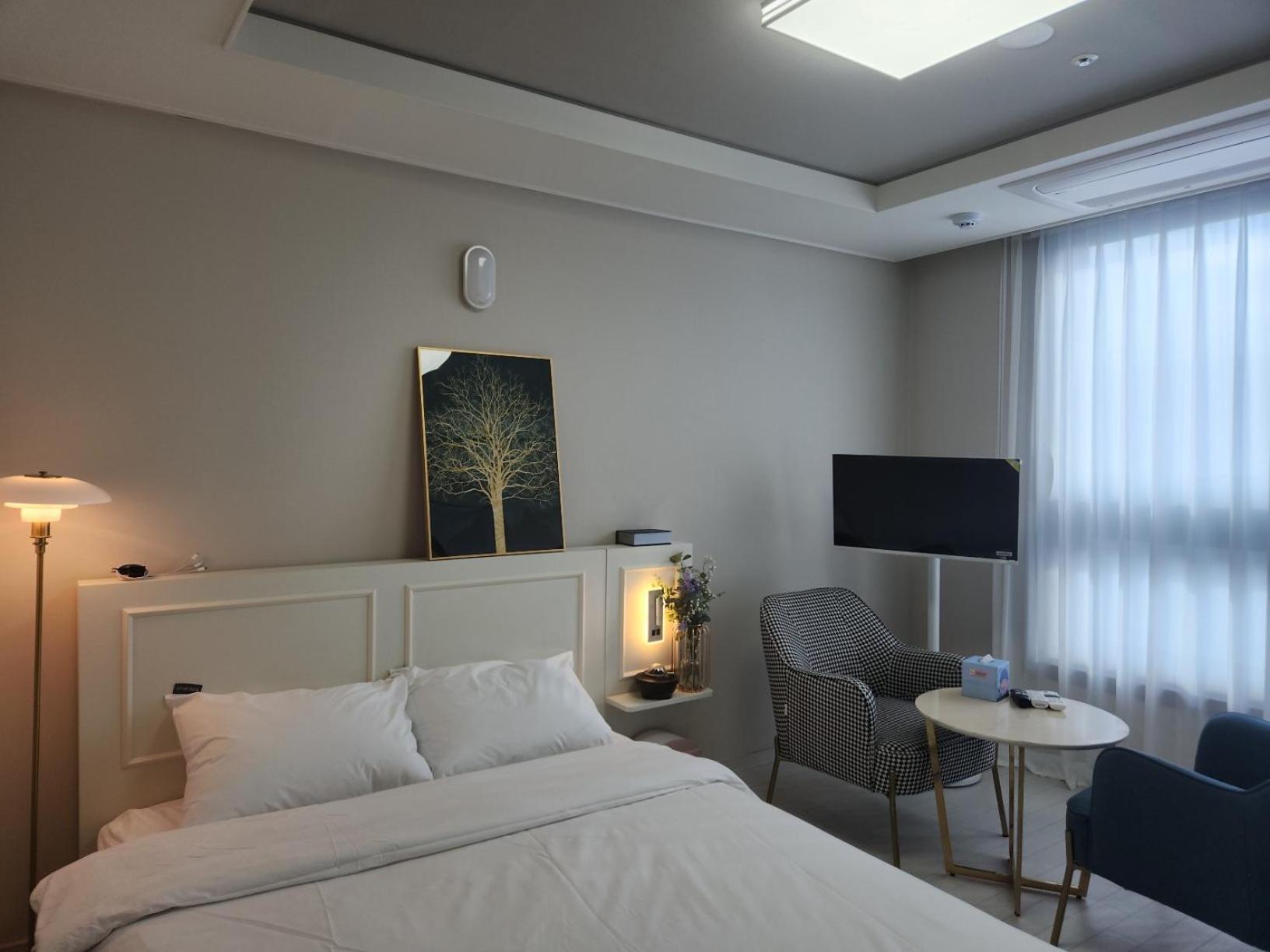Daegu Star B&B Dsr Hotel Lily Guestroom Eksteriør bilde