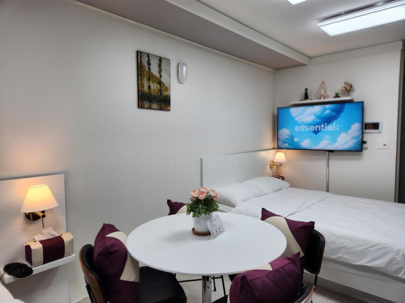 Daegu Star B&B Dsr Hotel Lily Guestroom Eksteriør bilde